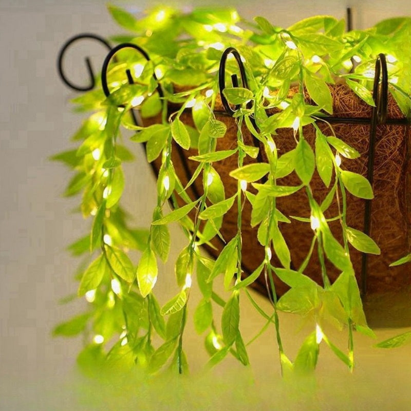 Luces Navidenas De Ratan Con Hojasverdes