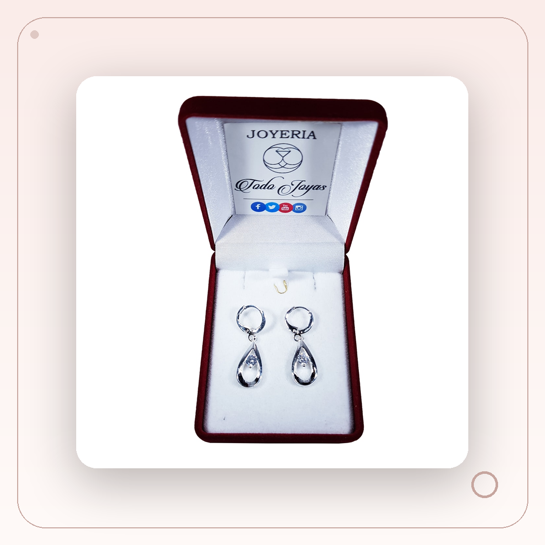 AROS DE GOTAS CIRCON BLANCO PLATEADO.